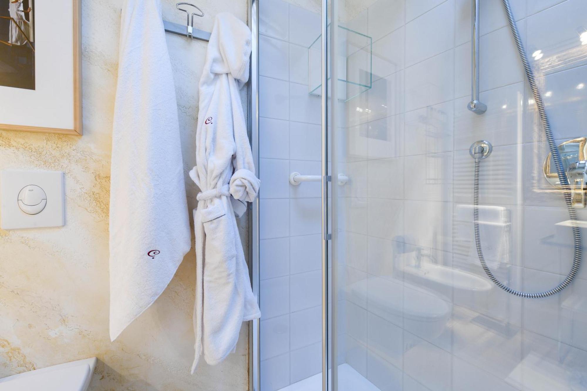 Castello Luxury - Rosa Apartment